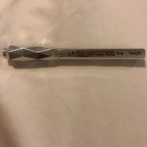 Benefit goof proof brow pencil mini in shade 3